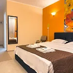 Francesca Apartmanhotel