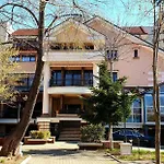 Francesca 4* Bukarest