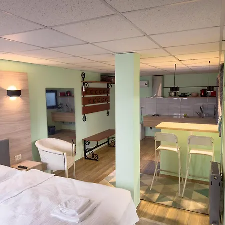 Aparthotel Francesca 4*