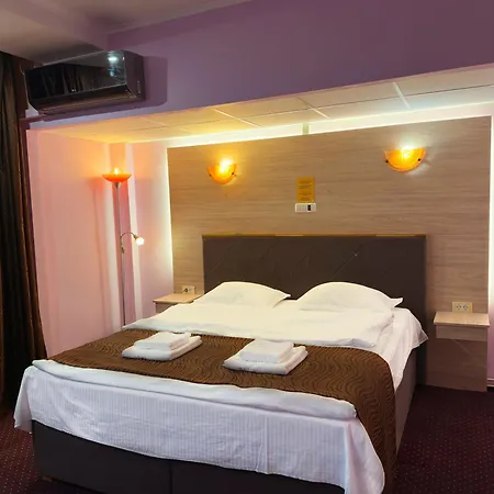 Francesca-aurora Obor 4* Bucharest