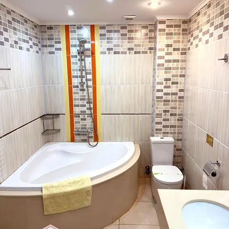 Francesca Aparthotel