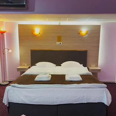 Hotel de apartamente Francesca-aurora Obor