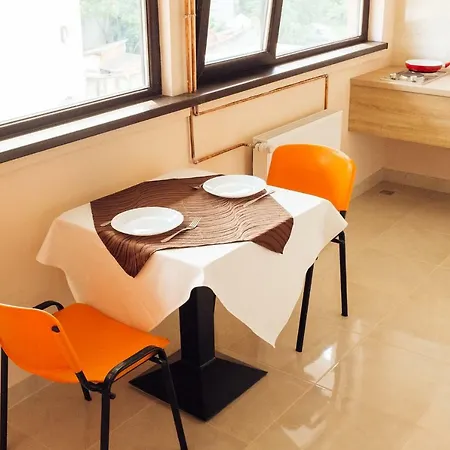 Appart hôtel Francesca 2*