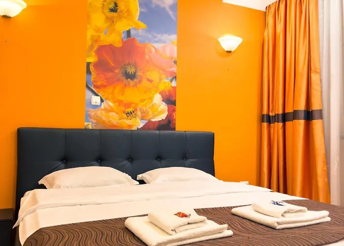 Francesca Aparthotel