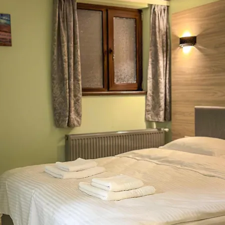 Francesca Aparthotel