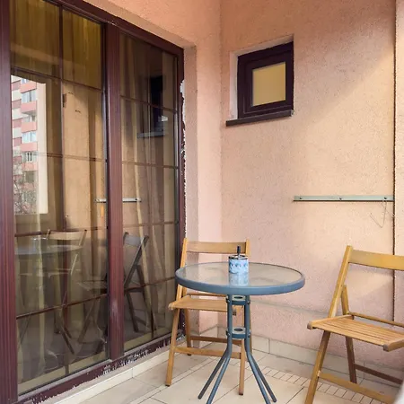 Francesca Aparthotel