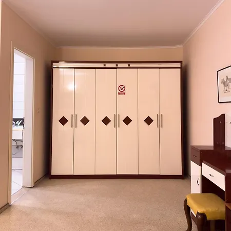 Francesca Aparthotel Bucharest